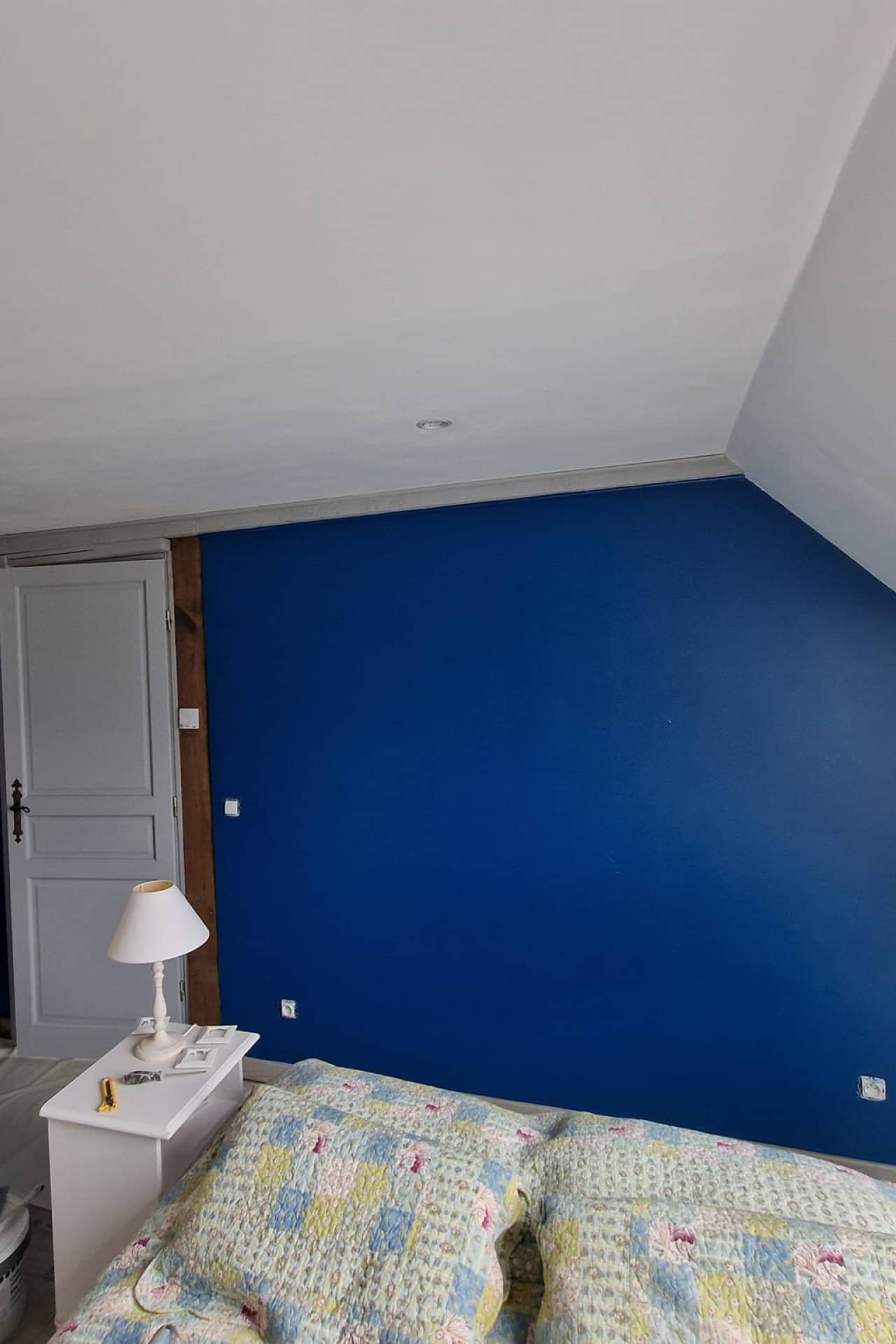 Peinture chambre bleu marine